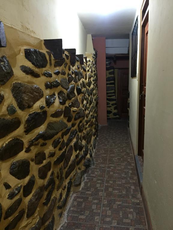 Rumi Sonqo Hostel Ollantaytambo Exterior photo